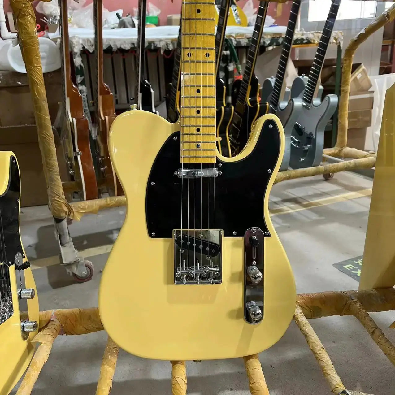 Tele Guitar, Body, Cream Yellow Color, Maple Fingerboard, 6 Strings Guitarra,