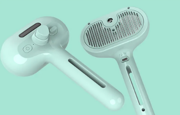 Self-Cleaning Spray Grooming Brush for Dogs & Cats