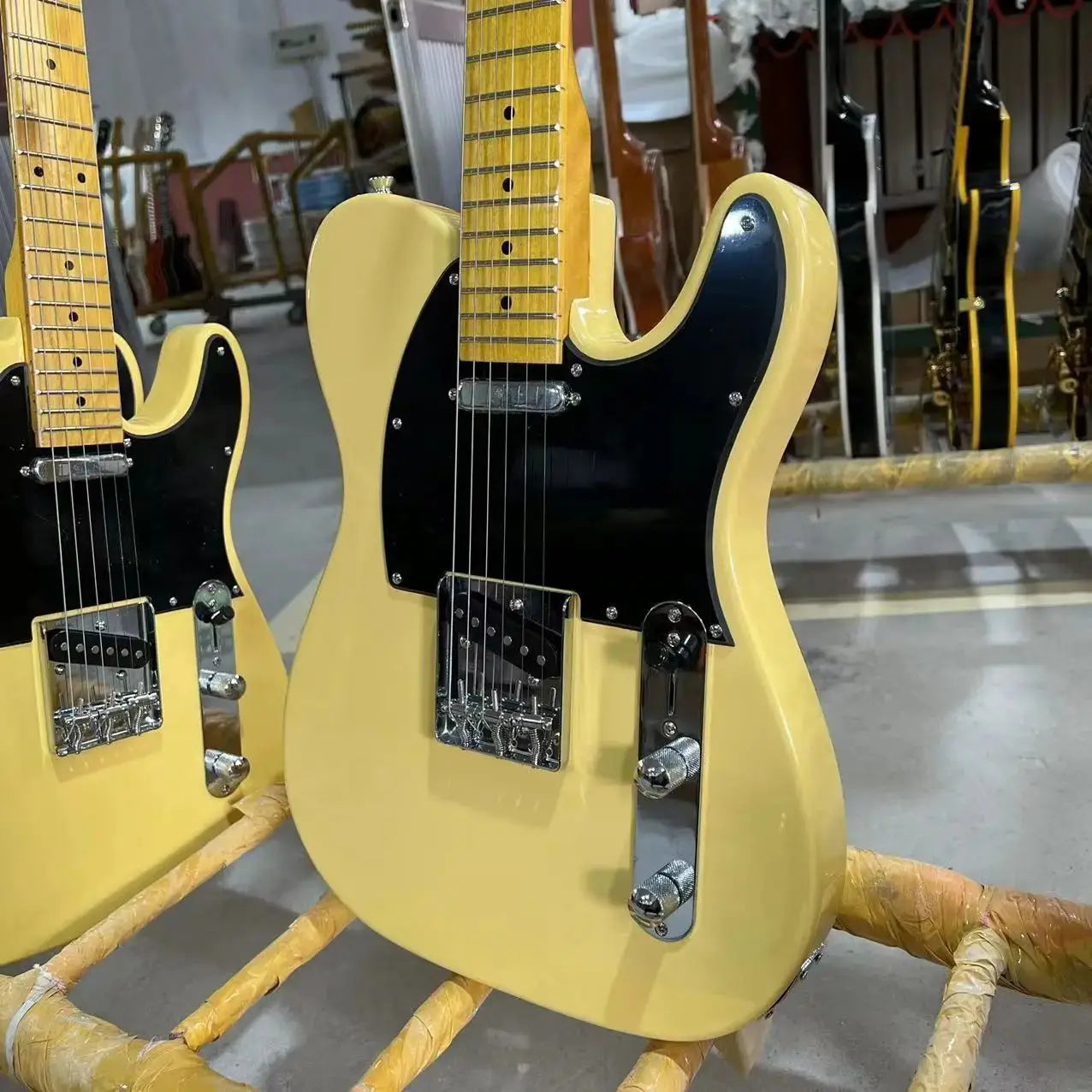 Tele  Guitar,  Body, Cream Yellow Color, Maple Fingerboard, 6 Strings Guitarra,
