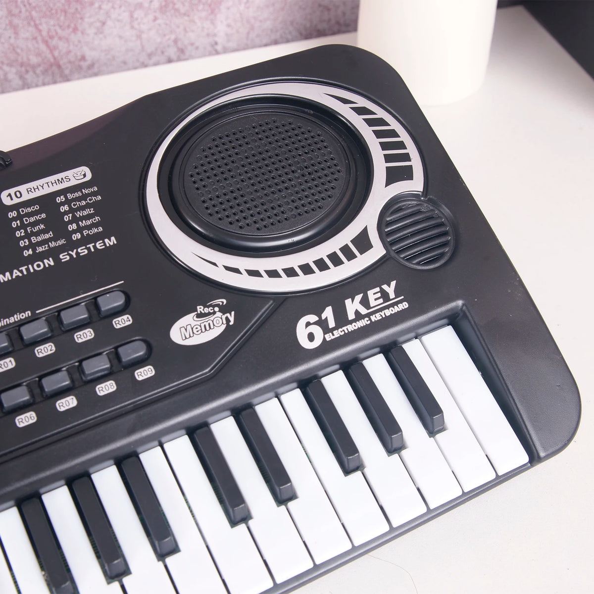 61 Keys Digital Electronic Keyboard Black Electric Piano with Microphone